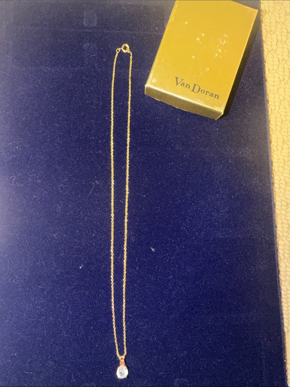 Vintage Van Doran Gold Tone Crystal Solitaire Pendant Necklace w/ Box